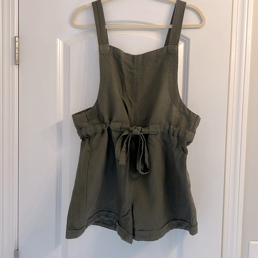 Express Linen Short Overalls size M